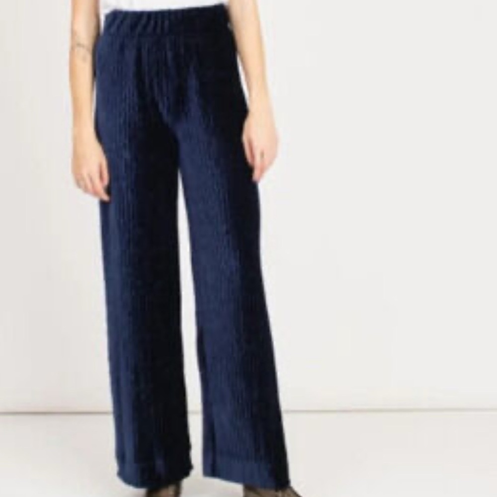 #412 VELVET TEXTURE PANT